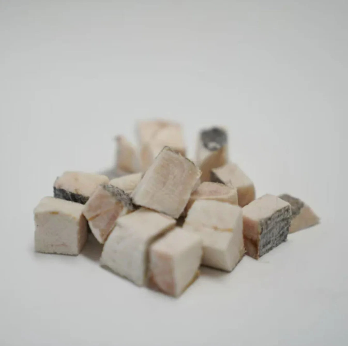 Raw Freeze-Dried Treats | Human-Grade Hoki Fillet - kikiandpuppies