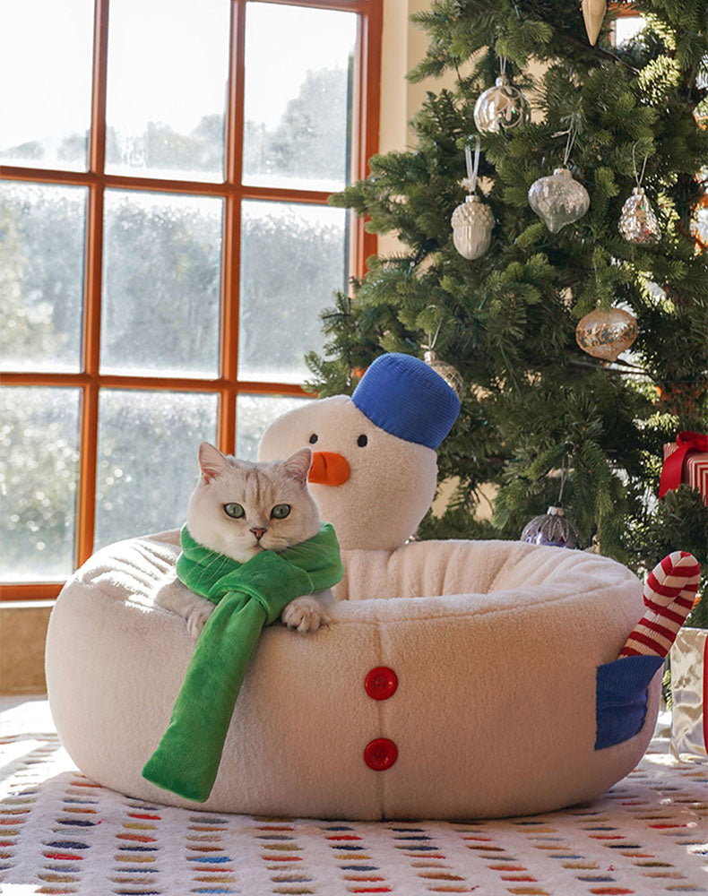 Hug Snowman Cat Dog Bed