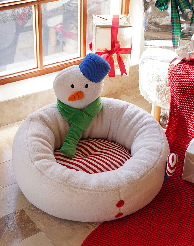 Hug Snowman Cat Dog Bed