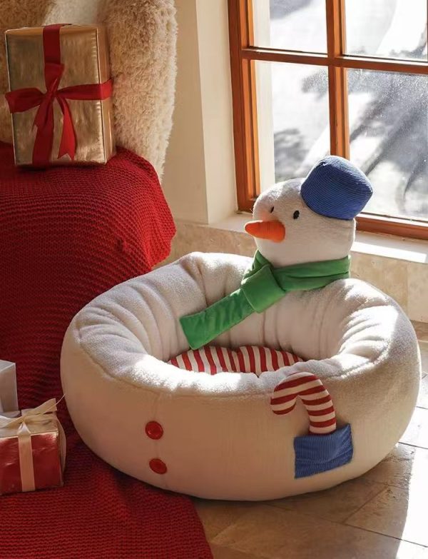 Hug Snowman Cat Dog Bed