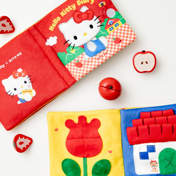 Hello Kitty Nosework Rustling Playbook
