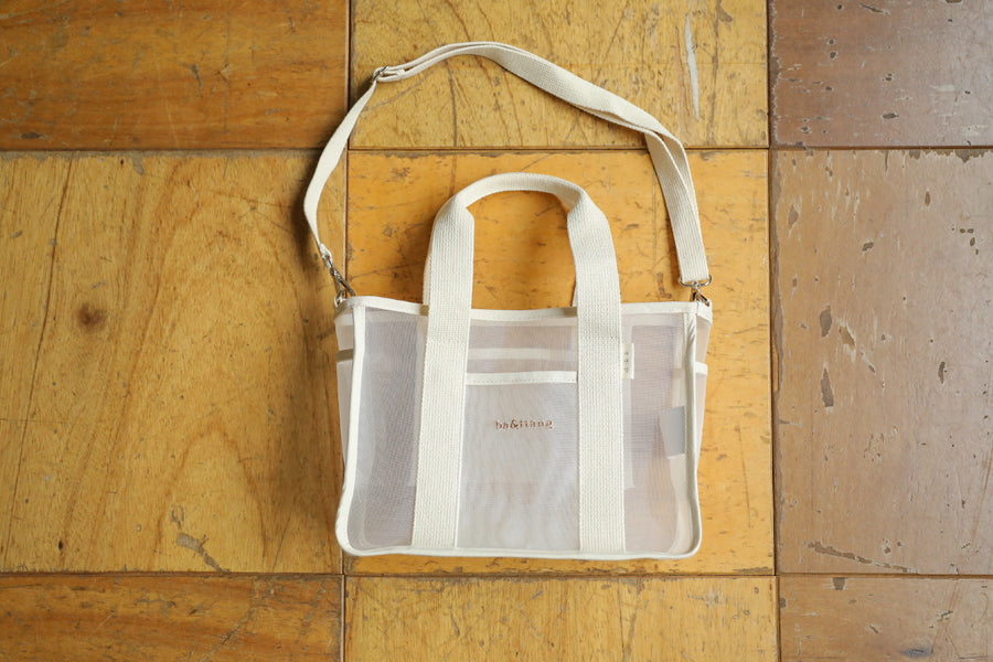 Ba&ttang Pet mesh square walk bag