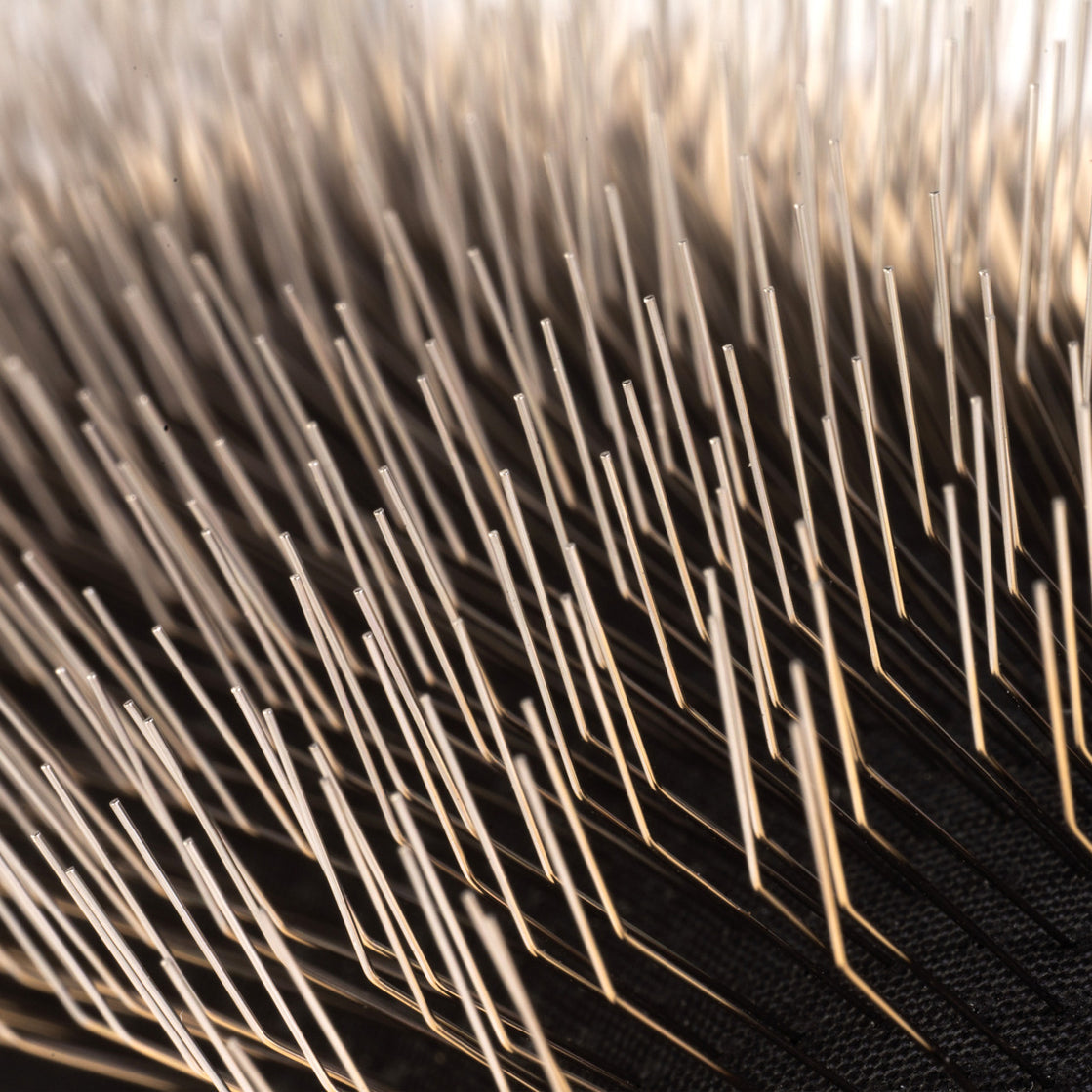 Chris Christensen Mark II-Small Red GroomGrip Slicker Brush