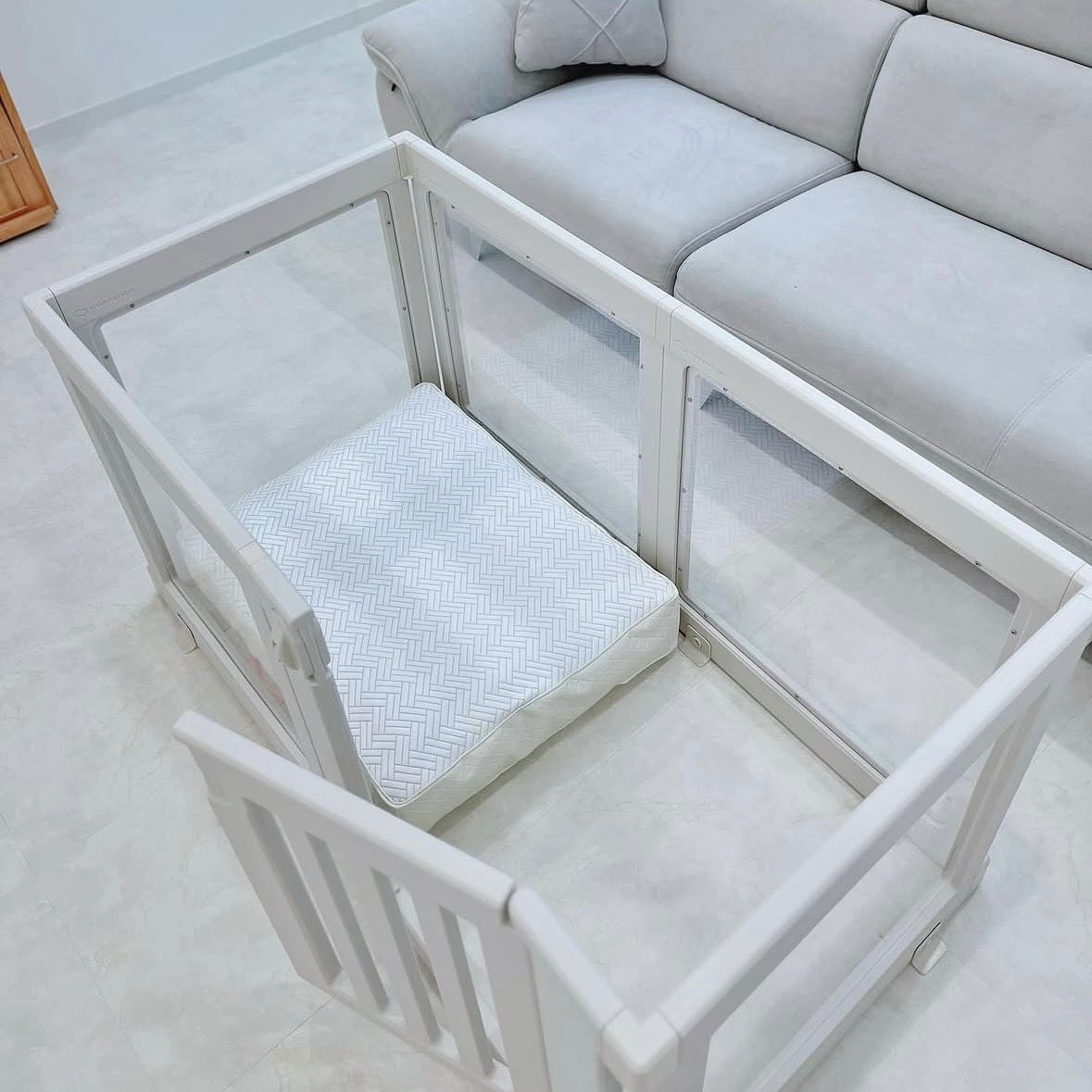 Transparent Pet Room Dog Fence