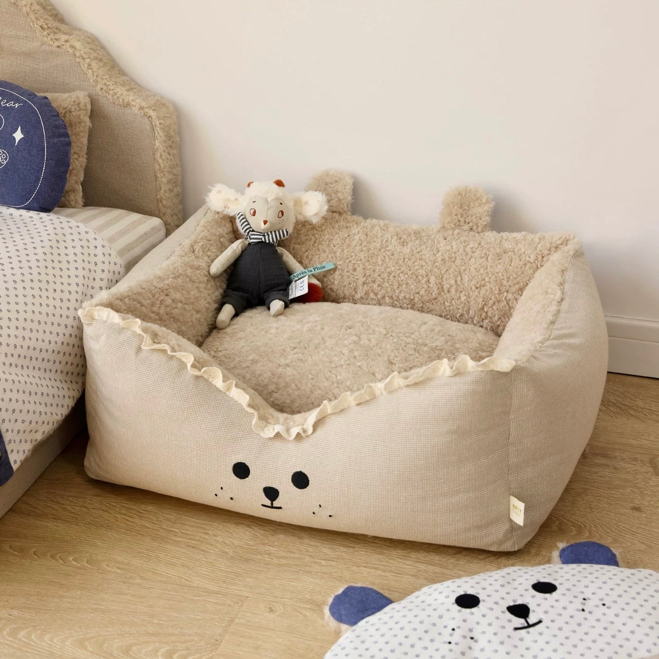 Nifty Fairy Little Bear Pet Dog Cat Bed