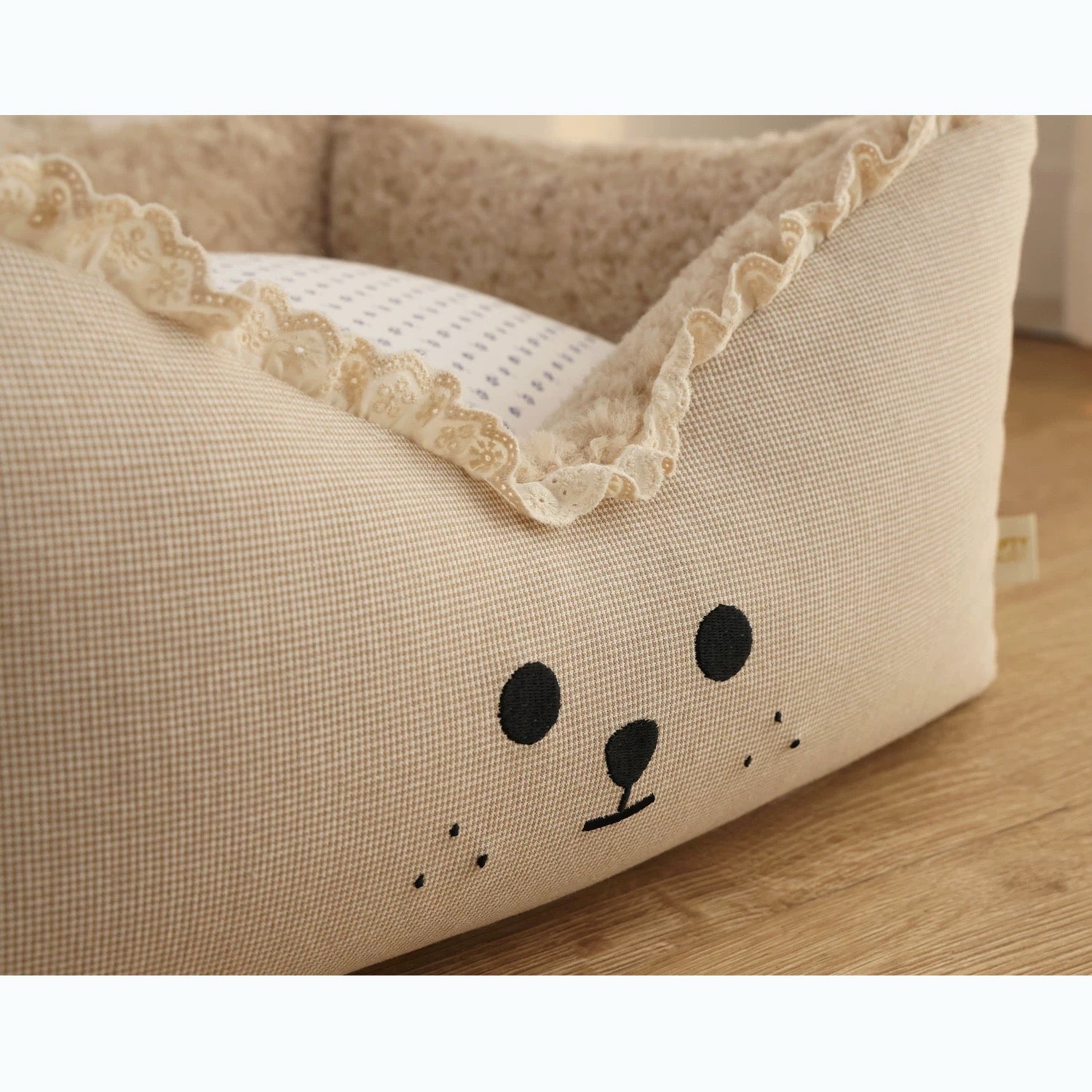 Nifty Fairy Little Bear Pet Dog Cat Bed