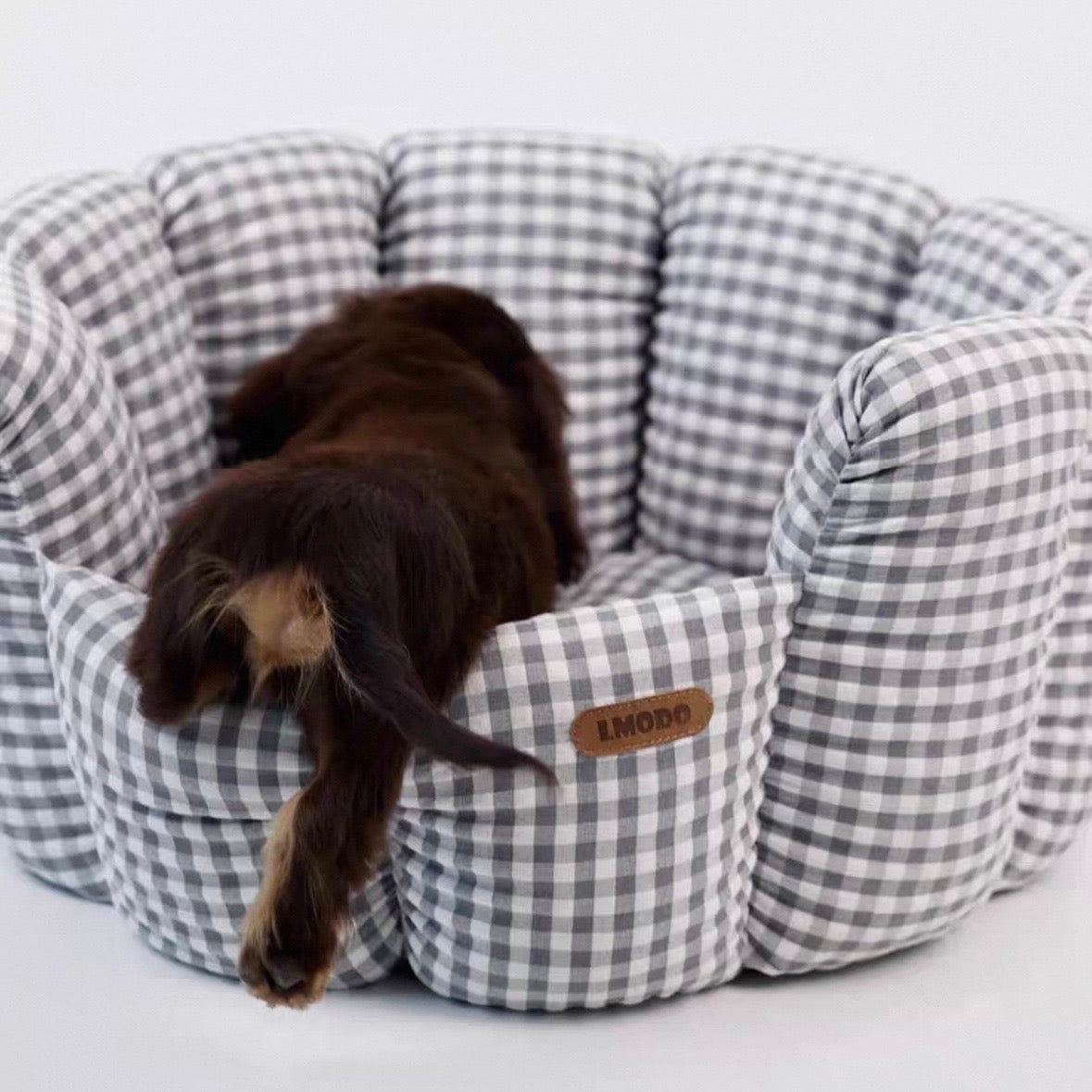 Checkered Pet Bed for Dachshunds and Small Pets