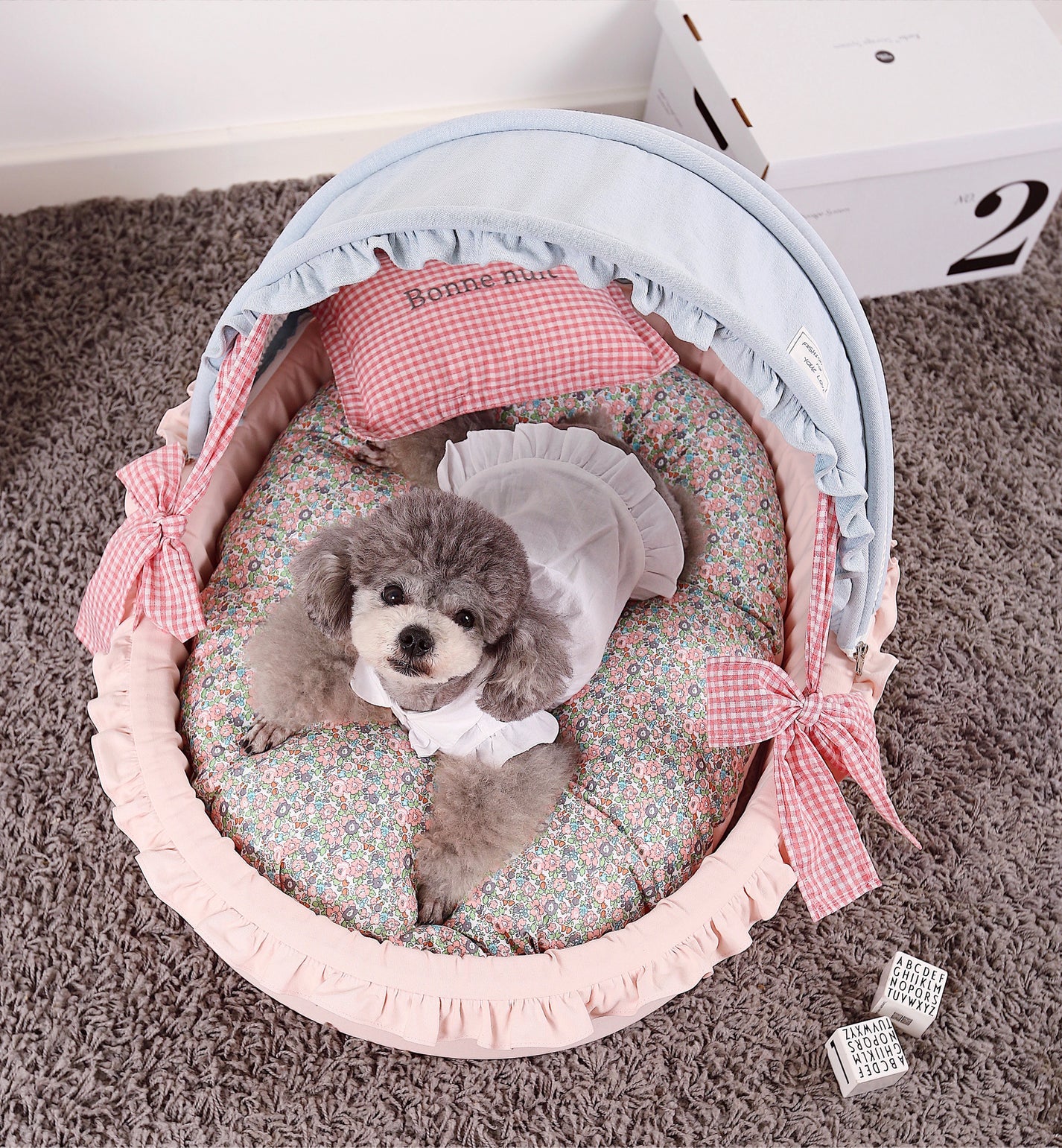 Nifty Fairy Picnic Holiday Pet Bed Cot