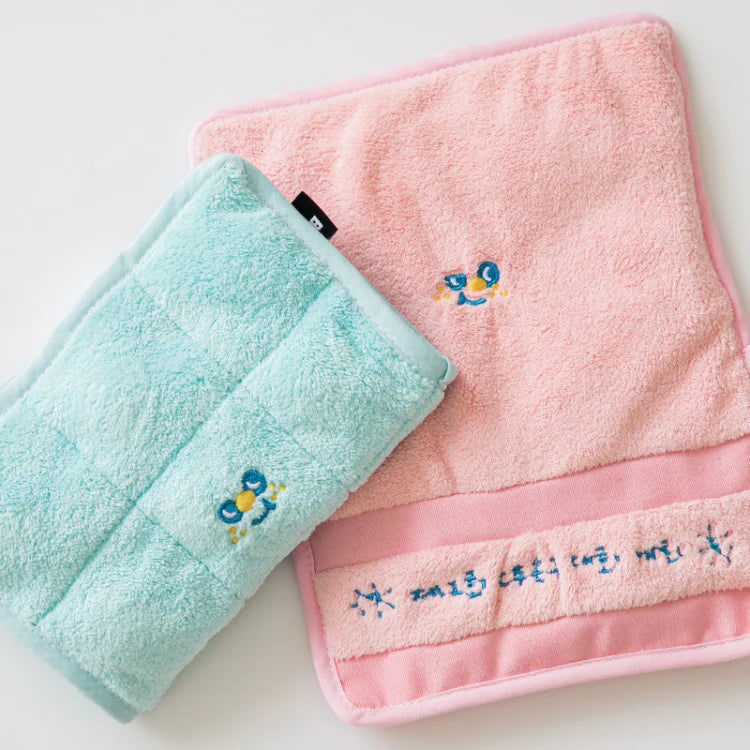 Biteme Fluffy Towel Toy (2types)
